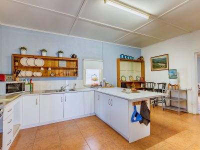 Kitchen - fully self contained